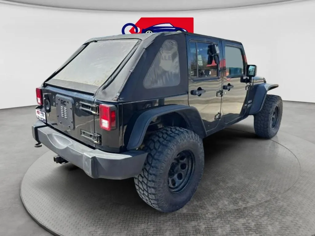 Jeep Wrangler photo 4