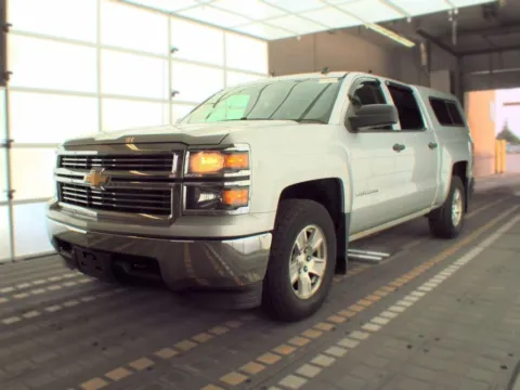 Silver 2014 Chevrolet Silverado 1500 Crew Cab LT Pickup 4D 5 3/4 ft for sale in Wadena, MN