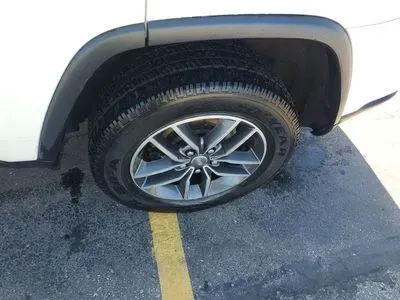 More photos of 2018 Jeep Grand Cherokee Limited Sport Utility 4D at Lunde Auto Sales - Wadena, MN