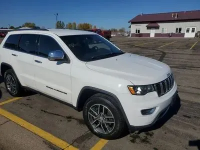 Photos of 2018 Jeep Grand Cherokee Limited Sport Utility 4D for sale in Wadena, MN at Lunde Auto Sales - Wadena