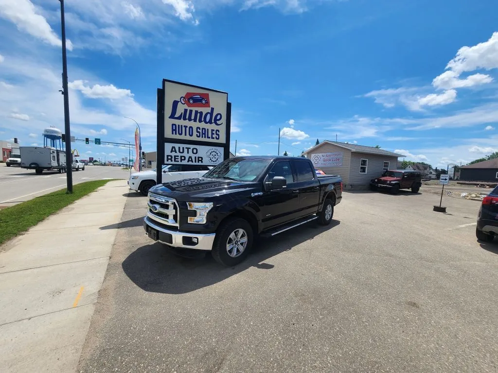 2015 Ford F-150 SuperCrew Cab XLT Pickup 4D 5 1/2 ft for sale in Wadena, MN