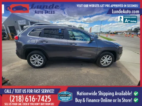 More photos of 2016 Jeep Cherokee Latitude Sport Utility 4D at Lunde Auto Sales, MN