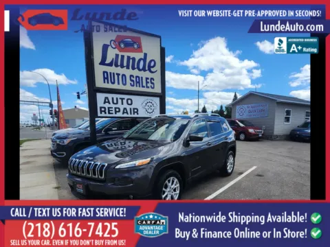 Silver 2016 Jeep Cherokee Latitude Sport Utility 4D for sale in Wadena, MN
