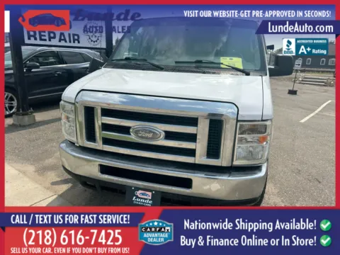 Photos of 2014 Ford E350 Super Duty Passenger XLT Van 3D for sale in Wadena, MN at Lunde Auto Sales