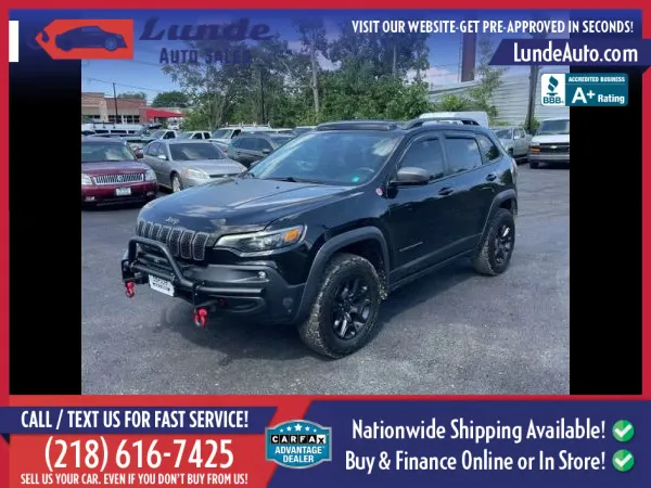 Black 2019 Jeep Cherokee TrailHawk Sport Utility 4D for sale in Wadena, MN