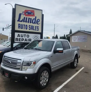 Silver 2013 Ford F-150 SuperCrew Cab Platinum Pickup 4D 5 1/2 ft for sale in Wadena, MN
