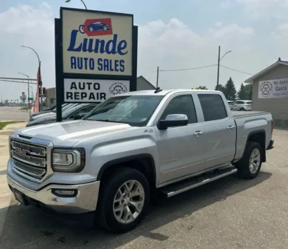 Silver 2017 GMC Sierra 1500 Crew Cab SLT Pickup 4D 5 3/4 ft for sale in Wadena, MN