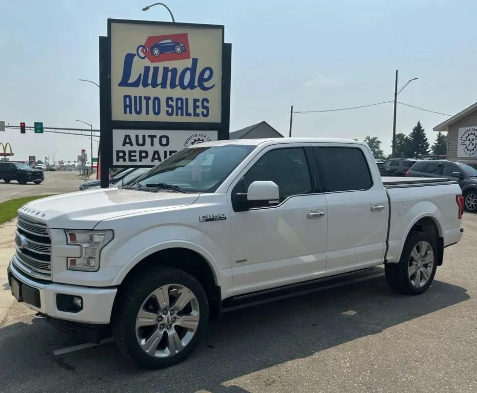White 2017 Ford F-150 SuperCrew Cab Limited Pickup 4D 5 1/2 ft for sale in Wadena, MN