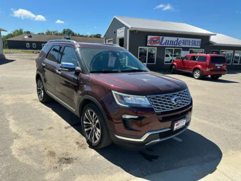 Another view of 2019 Ford Explorer Platinum Sport Utility 4D for sale in Wadena, MN at Lunde Auto Sales