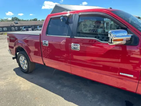 More photos of 2011 Ford F-150 SuperCrew Cab Lariat Pickup 4D 6 1/2 ft at Lunde Auto Sales, MN
