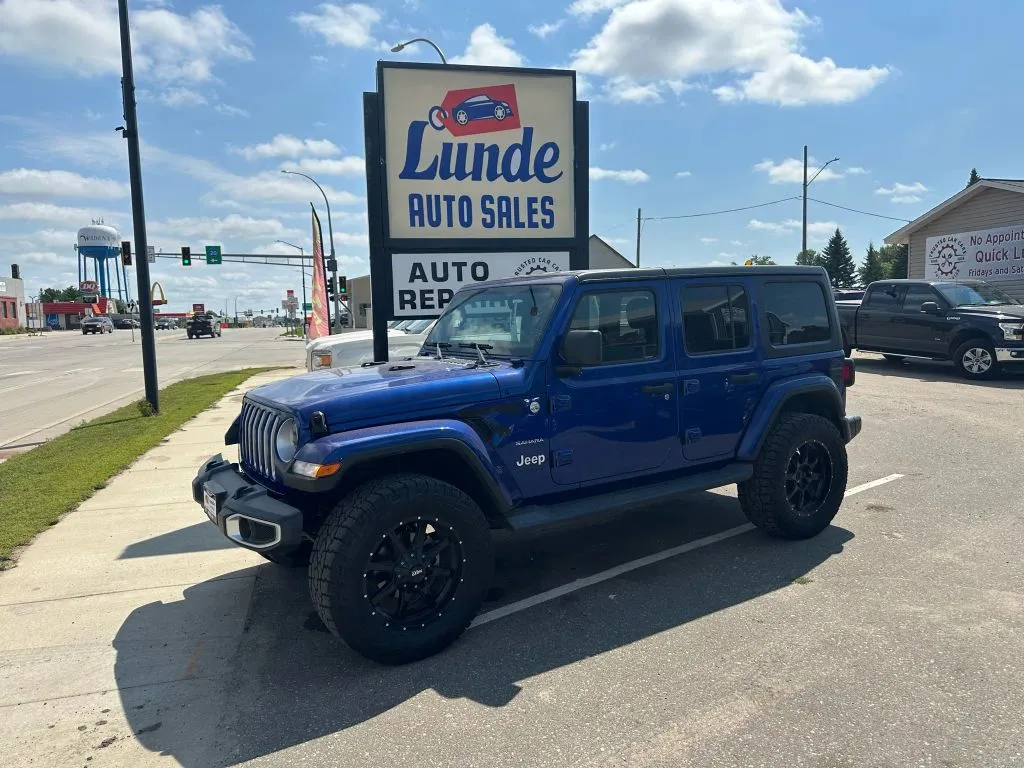 2019 Jeep Wrangler Unlimited Sahara Sport Utility 4D for sale in Wadena, MN