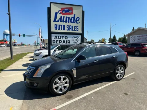 Black 2014 Cadillac SRX Premium Collection Sport Utility 4D for sale in Wadena, MN