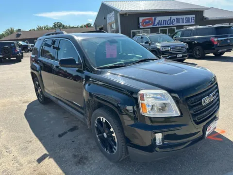 Photos of 2017 GMC Terrain SLT Sport Utility 4D for sale in Wadena, MN at Lunde Auto Sales
