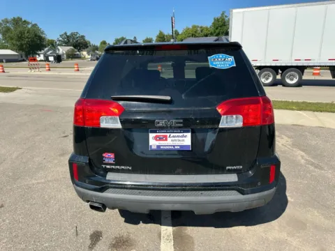 More photos of 2017 GMC Terrain SLT Sport Utility 4D at Lunde Auto Sales, MN