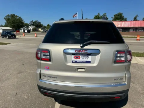 More photos of 2014 GMC Acadia SLE-2 Sport Utility 4D at Lunde Auto Sales, MN