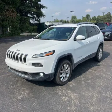 White 2015 Jeep Cherokee Limited Sport Utility 4D for sale in Wadena, MN