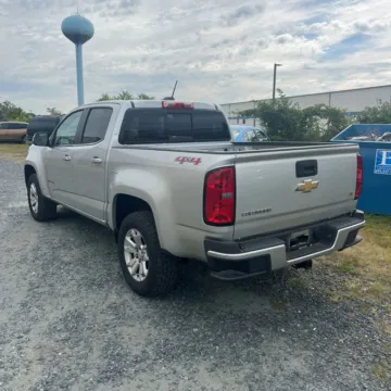 More photos of 2016 Chevrolet Colorado Crew Cab LT Pickup 4D 5 ft at Lunde Auto Sales, MN