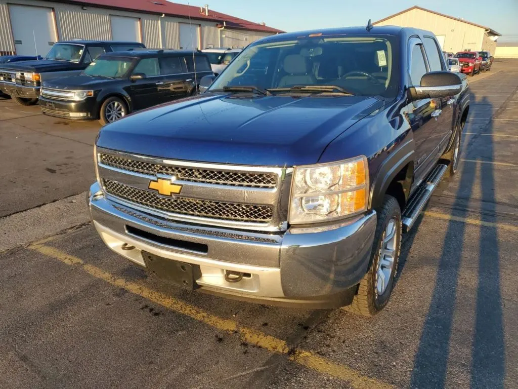 Blue 2013 Chevrolet Silverado 1500 Crew Cab LT Pickup 4D 5 3/4 ft for sale in Wadena, MN