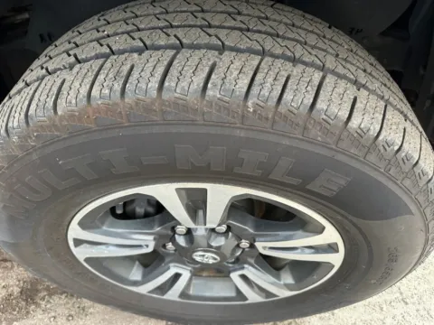 Another view of 2016 Toyota Tacoma Double Cab TRD Sport Pickup 4D 5 ft for sale in Wadena, MN at Lunde Auto Sales