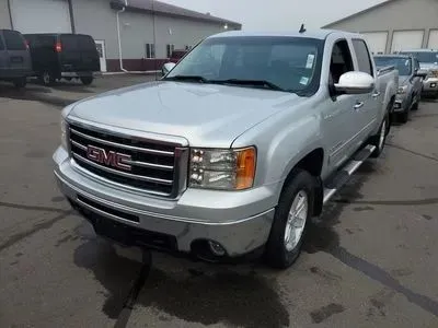 Silver 2013 GMC Sierra 1500 Crew Cab SLE Pickup 4D 5 3/4 ft for sale in Wadena, MN