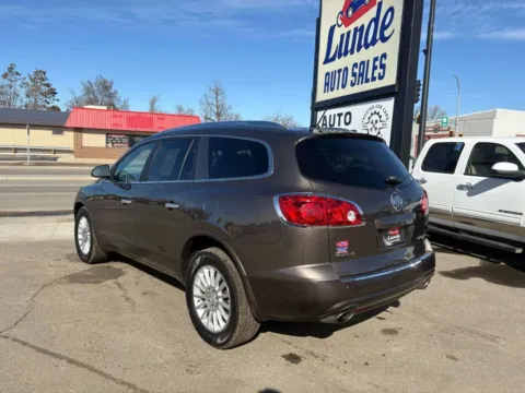 More photos of 2011 Buick Enclave CXL Sport Utility 4D at Lunde Auto Sales, MN