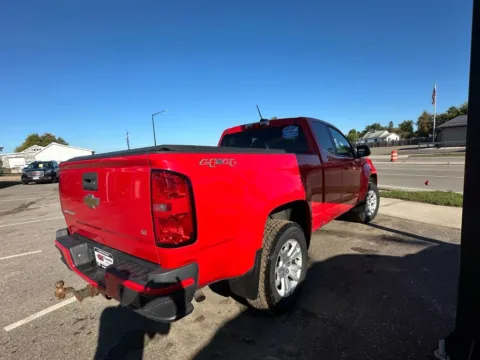 Another view of 2015 Chevrolet Colorado Extended Cab LT Pickup 2D 6 ft for sale in Wadena, MN at Lunde Auto Sales