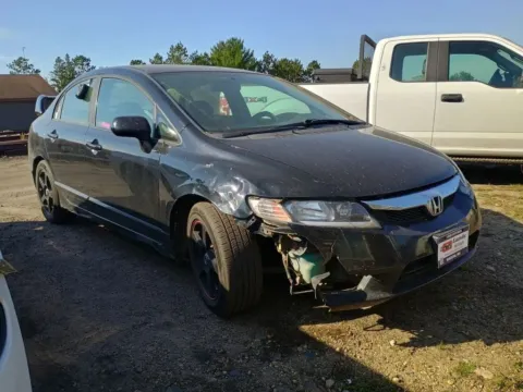 More photos of 2010 Honda Civic LX Sedan 4D at Lunde Auto Sales, MN