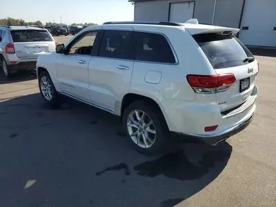 More photos of 2016 Jeep Grand Cherokee Summit Sport Utility 4D at Lunde Auto Sales, MN