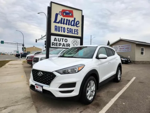 White 2019 Hyundai Tucson Value Sport Utility 4D for sale in Wadena, MN
