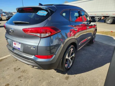 More photos of 2016 Hyundai Tucson Limited Sport Utility 4D at Lunde Auto Sales, MN