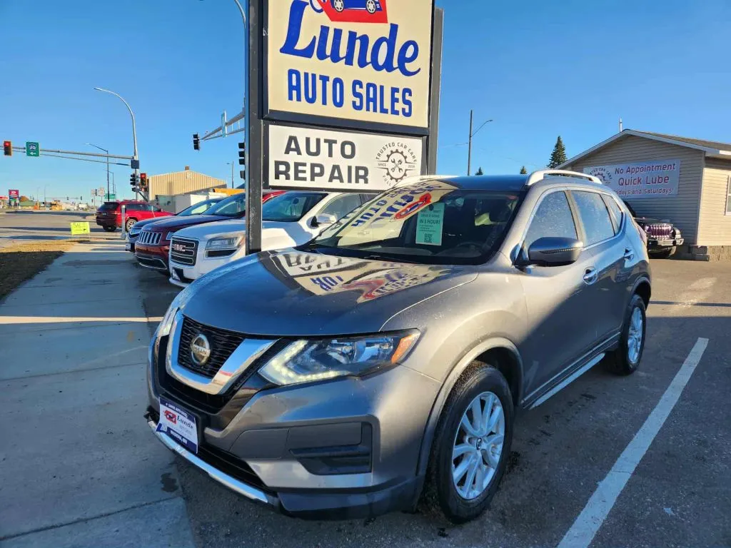 Gray 2019 Nissan Rogue SV Sport Utility 4D for sale in Wadena, MN