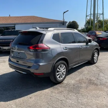 Photos of 2019 Nissan Rogue SV Sport Utility 4D for sale in Wadena, MN at Lunde Auto Sales
