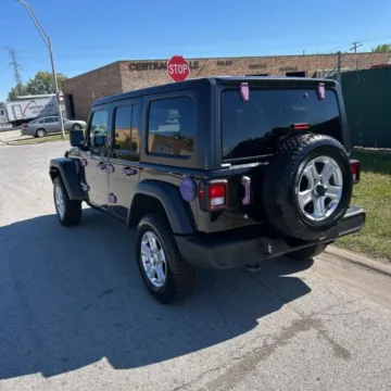 More photos of 2018 Jeep Wrangler Unlimited All New Sport S Sport Utility 4D at Lunde Auto Sales, MN