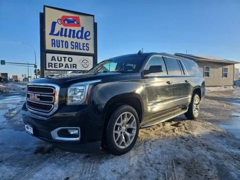 Black 2016 GMC Yukon XL SLE Sport Utility 4D for sale in Wadena, MN