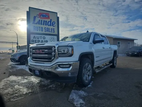 White 2016 GMC Sierra 1500 Crew Cab SLT Pickup 4D 5 3/4 ft for sale in Wadena, MN