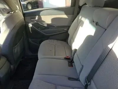 More photos of 2015 Hyundai Santa Fe GLS Sport Utility 4D at Lunde Auto Sales, MN