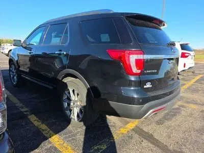 More photos of 2017 Ford Explorer Limited Sport Utility 4D at Lunde Auto Sales, MN