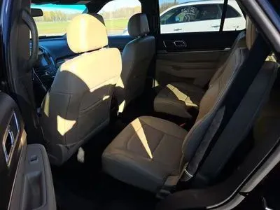 More photos of 2017 Ford Explorer Limited Sport Utility 4D at Lunde Auto Sales, MN