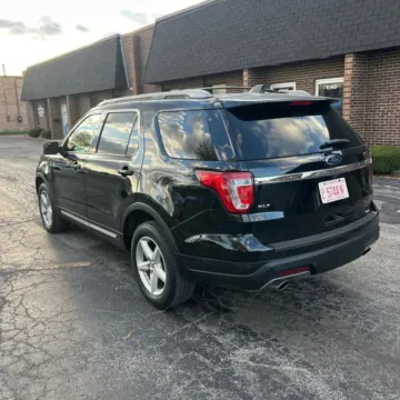 More photos of 2018 Ford Explorer XLT Sport Utility 4D at Lunde Auto Sales, MN