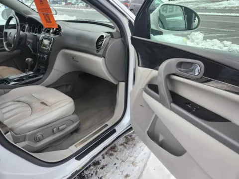 More photos of 2016 Buick Enclave Leather Sport Utility 4D at Lunde Auto Sales, MN