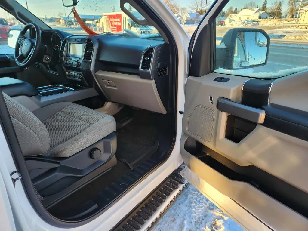2020 Ford F-150 SuperCrew Cab - Image 2