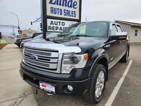 Black 2014 Ford F-150 SuperCrew Cab Platinum Pickup 4D 6 1/2 ft for sale in Wadena, MN