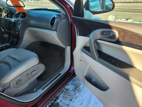 More photos of 2017 Buick Enclave Premium Sport Utility 4D at Lunde Auto Sales, MN