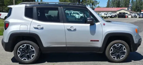 More photos of 2016 Jeep Renegade Trailhawk at Family Motor Company, ID