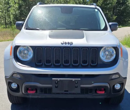 Photos of 2016 Jeep Renegade Trailhawk for sale in Athol, ID at Family Motor Company
