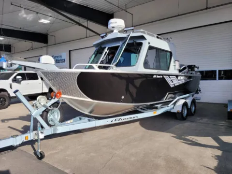 Photos of 2022 HEWSCRAFT 220 OCEAN PROW HARD TOP for sale in Athol, ID at Family Motor Company