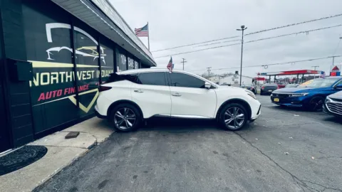 More photos of 2020 NISSAN MURANO PLATINUM at NWI AUTO FINANCE Valparaiso, IN