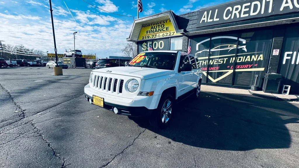 White 2017 JEEP PATRIOT LATITUDE for sale in Valparaiso, IN