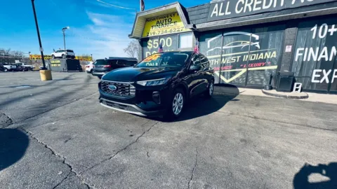 Black 2024 FORD ESCAPE ACTIVE for sale in Valparaiso, IN