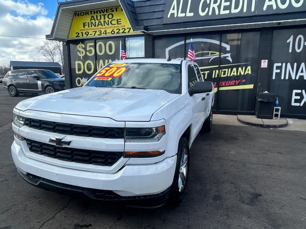 White 2018 CHEVROLET SILVERADO 1500 EXT CAB CUSTOM for sale in Valparaiso, IN